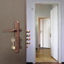 Как выбрать стальную дверь?